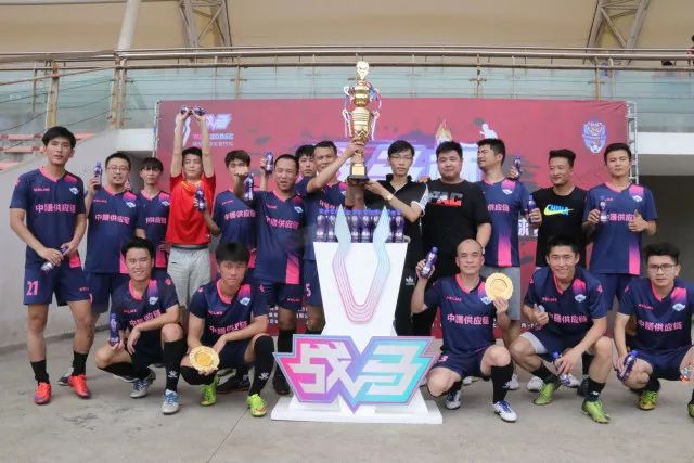敢打敢拼能里能外！王俊杰NCAA归来表现不俗 场上表现自信效率高